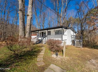 6620 Collins Ln, Knoxville, TN 37918