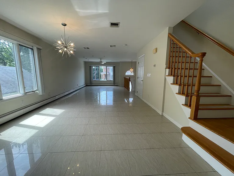 510 Roff Ave #A — Photo 2