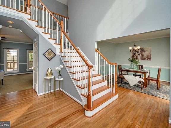2nd image of 7205 Cattail Ct