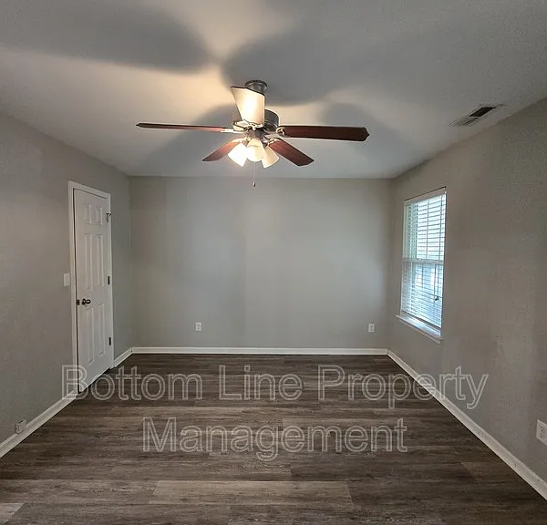 3850 Fircrest Dr — Photo 16