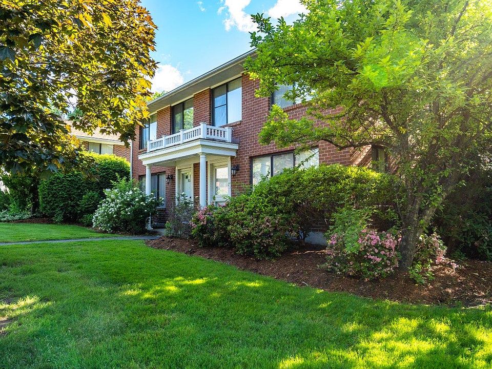 Hathaway Farms Townhomes at Northampton 73 Barrett St Northampton MA