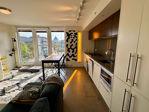 5th image of 150 Cordova St E #803