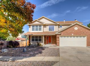 2720 Helmsdale Dr, Colorado Springs, CO 80920
