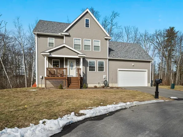 70 Nashua St, Ayer, MA 01432