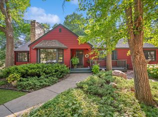 4613 Fairhills Rd W, Minnetonka, MN 55345