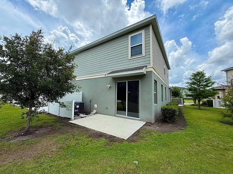 2618 Pleasant Cypress Cir — Photo 26