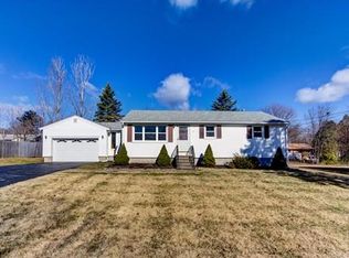 5 Vassar Dr, Milford, MA 01757