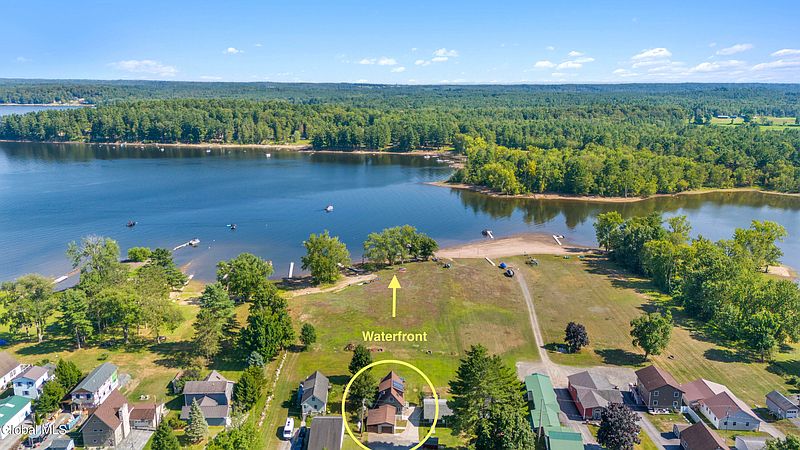 3rd image of 120 Bertrand Road