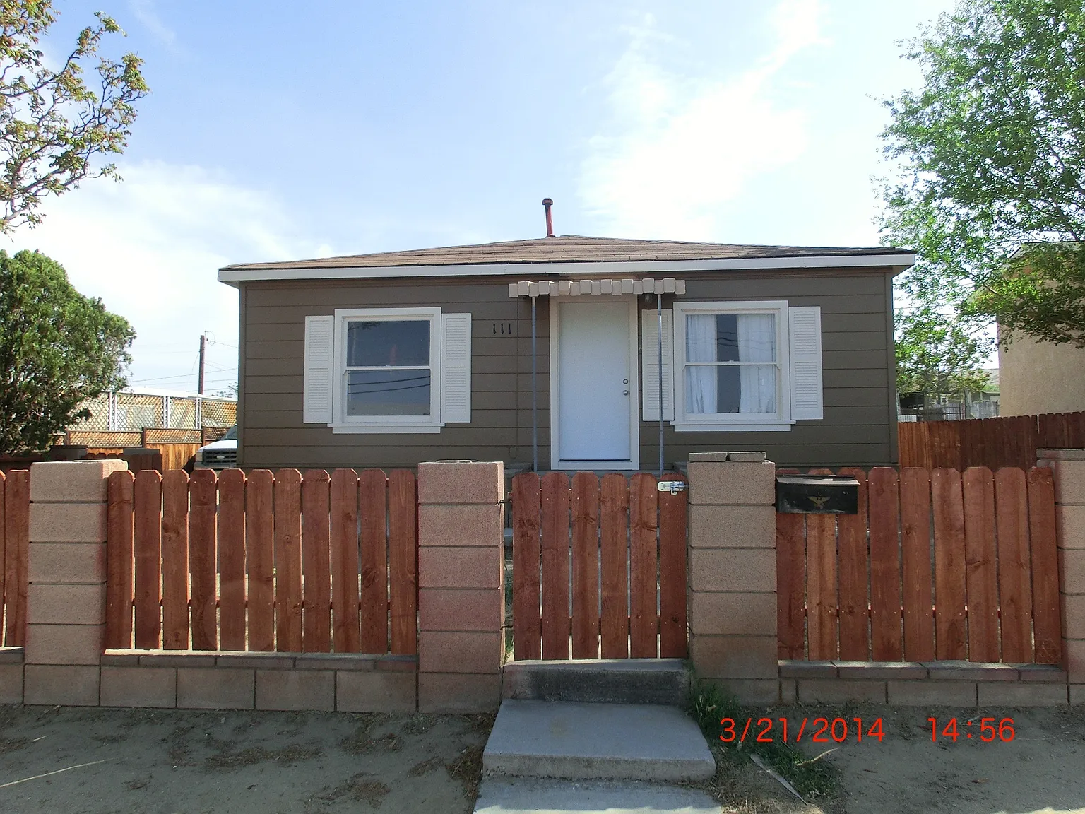 111 Pico St photo 1