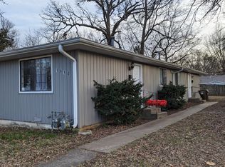 1910 E Monroe St #A & B, Springfield, MO 65802