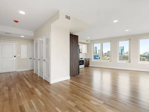 16 Taber St #606, Roxbury, MA 02119