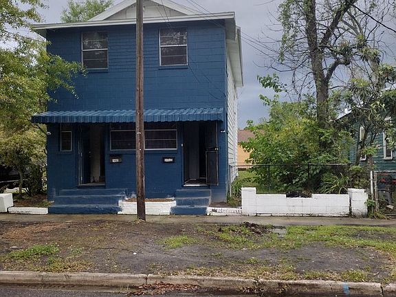2nd image of 1402 McConihe St #818