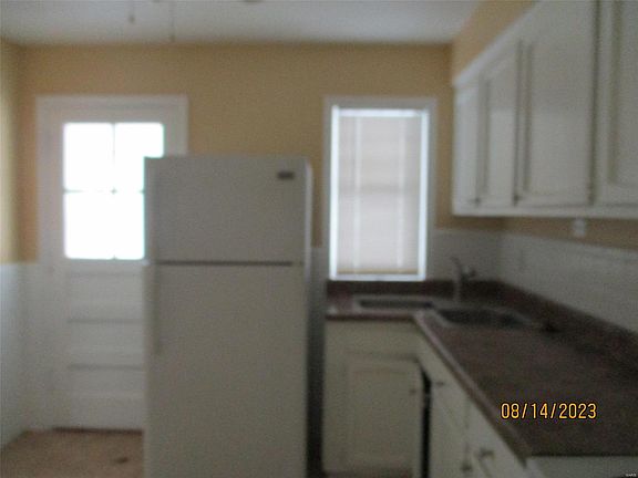5th image of 9614 Griffin Dr