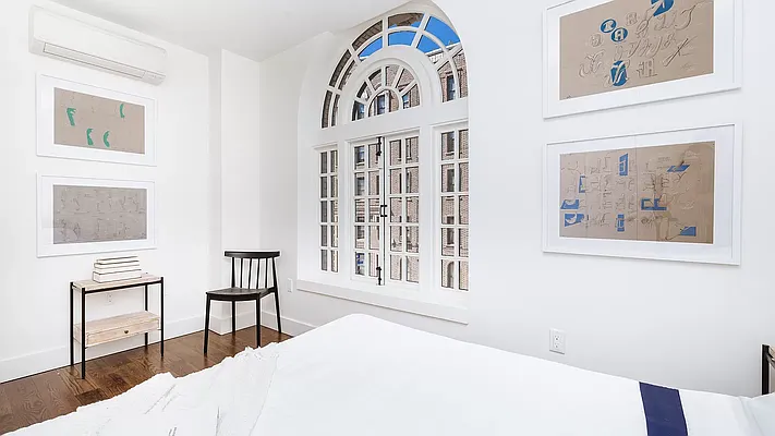 Rented by Nooklyn NYC LLC | media 18