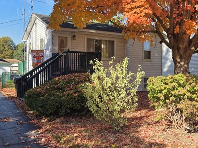 5313 Burwood Rd, Oakwood Hills, IL, 60013