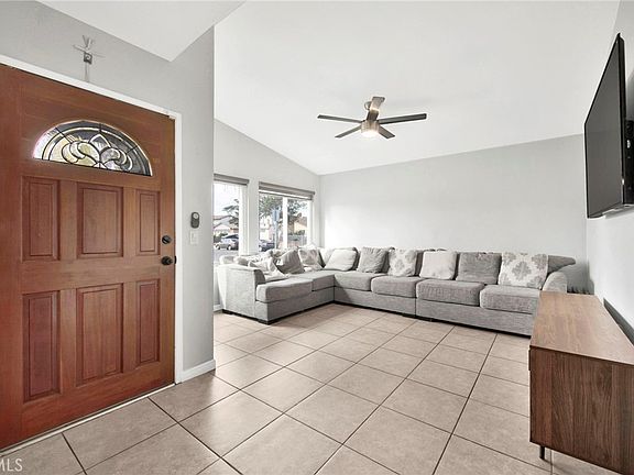 3rd image of 297 W Kirkwall Rd