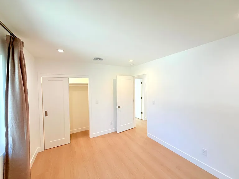 10839 Fellows Avenue — Photo 25