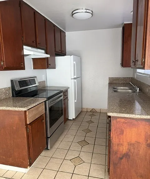135 W Swain Dr — Photo 6