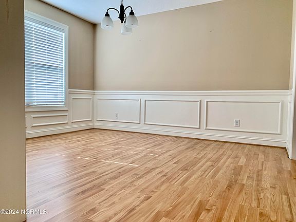 3rd image of 2216 Sweet Bay Drive #B