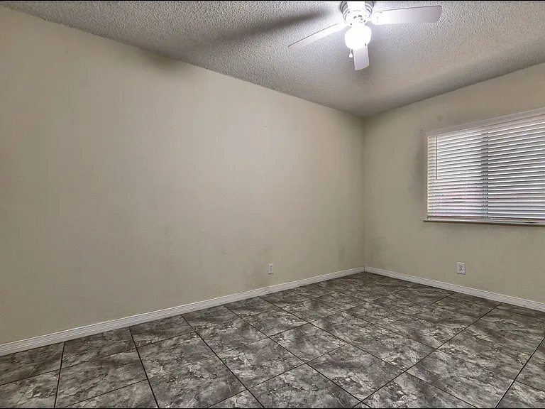7317 Desierto Rico Ave — Photo 26