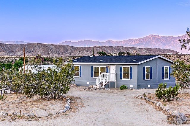 1st image of 19425 Palm Ln