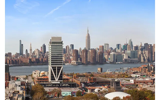 Sold by Douglas Elliman | media 16
