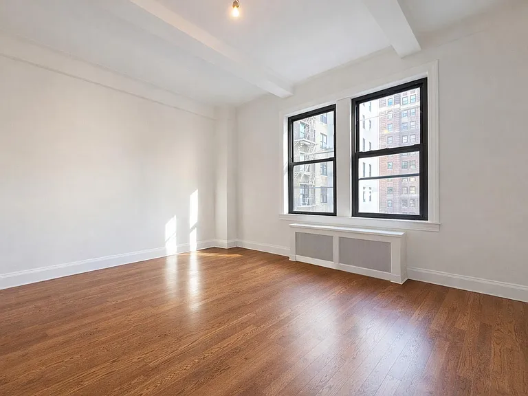 308 W 104th St #9D — Photo 4
