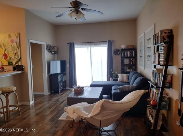 6093 MAGGIES Circle #103, Jacksonville, FL 32244