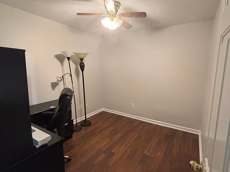 644 Grover Dr — Photo 23