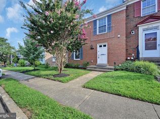 8069 Powderbrook Ln, Springfield, VA 22153