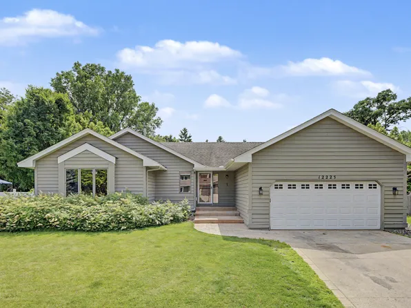 12225 60th Pl N, Plymouth, MN 55442