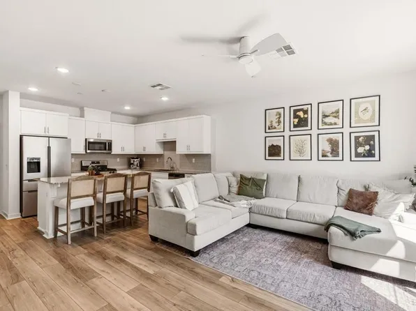 311 Minneola Pl, Fallbrook, CA 92028