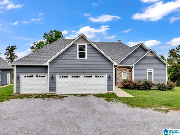 401 Buckeye Trl, Columbiana, AL 35051
