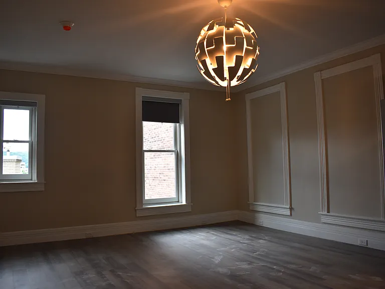 Kitchen & Living Room