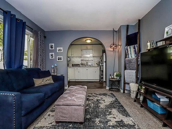 5th image of 1139 Orchard Ave