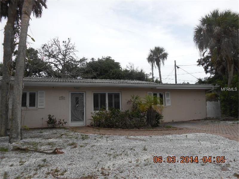 1st image of 4062 Pelican Shores Cir E
