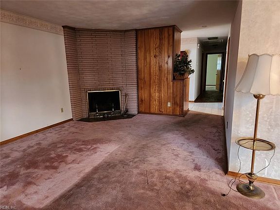 2nd image of 2622 E Winona Dr
