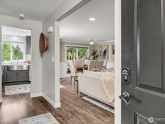 4th image of 17323 26th Avenue SE