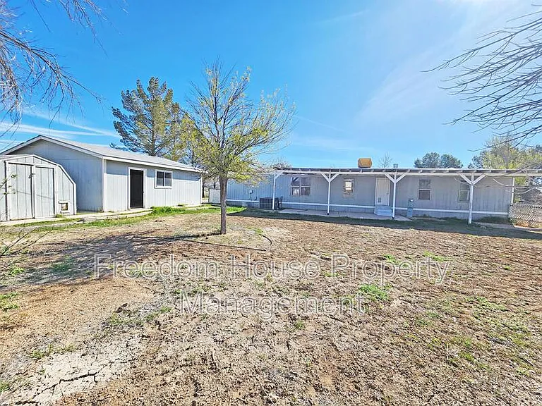 80 Stanley Dr — Photo 18