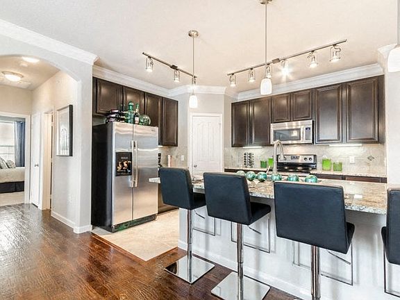 5th image of 5565 Mansions Blfs #4307