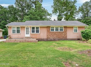 12 Barksdale Drive, Jacksonville, NC 28540