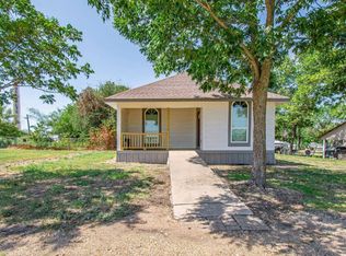 105 West Ave #G, Buckholts, TX 76518