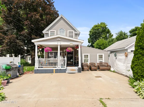 67 Division Street, Schenectady, NY 12304