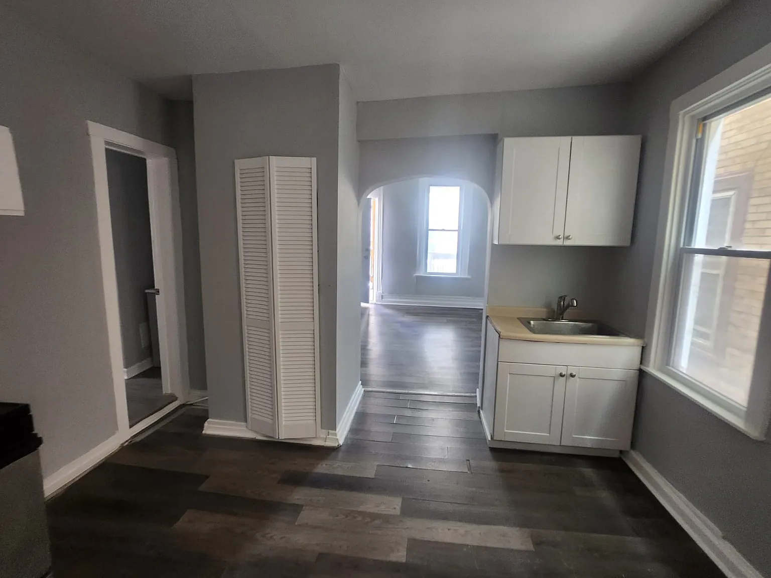 8927 South Muskegon Avenue - 2B — Photo 3
