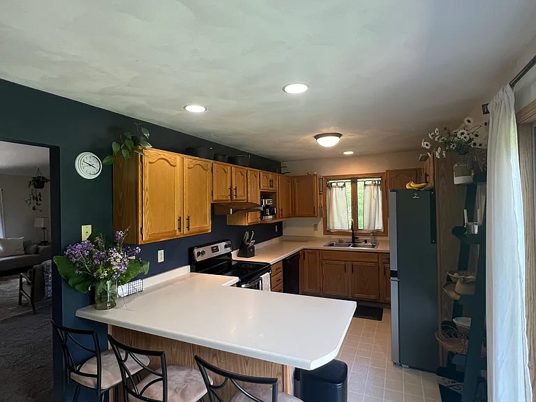 W3128 Harvard Ct — Photo 22