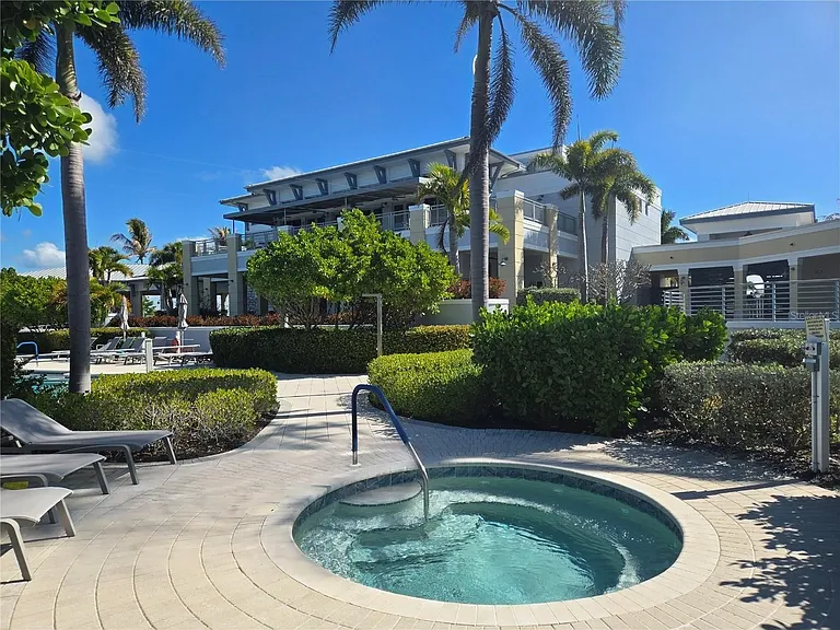 376 Aruba Cir #203 — Photo 19
