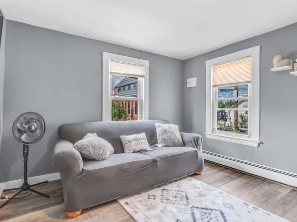 189 Elm Street, Biddeford, ME 04005