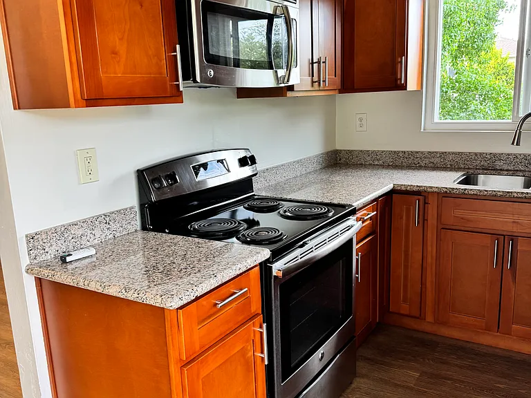 908 Arbor Rd #C — Photo 11