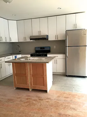 Rented by Grand & Co. | media 51