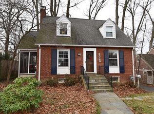 2528 N McKinley St, Arlington, VA 22207